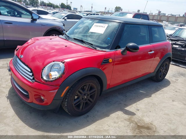 2011 MINI COOPER WMWSU3C50BT098869 Photo 1