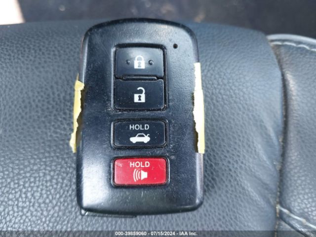 2T1BURHE2FC266247 Toyota Corolla Le Premium