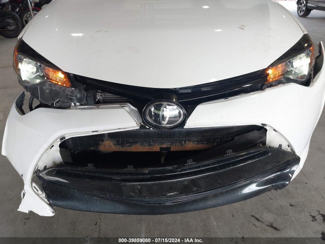 Toyota COROLLA LE 2018 2T1BURHEXJC044113 Image 17