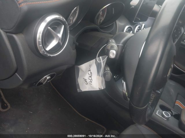 WDDSJ4EB4GN305978 Mercedes-Benz CLA 250