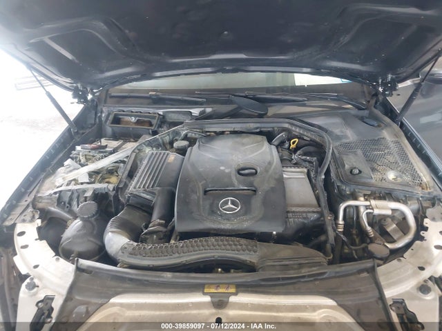 WDDWJ4KB7HF403422 Mercedes-Benz C 300 4matic