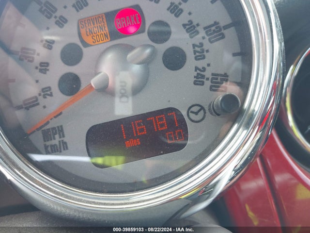 2005 MINI COOPER S WMWRH33585TF83643 Photo 6