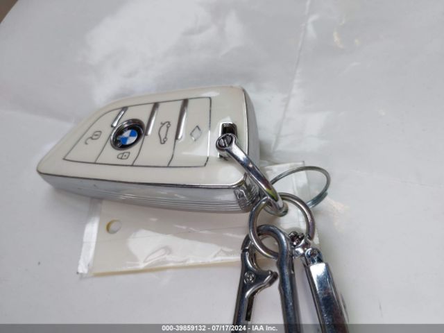 WBAJE7C38HG886931 BMW 540i Xdrive