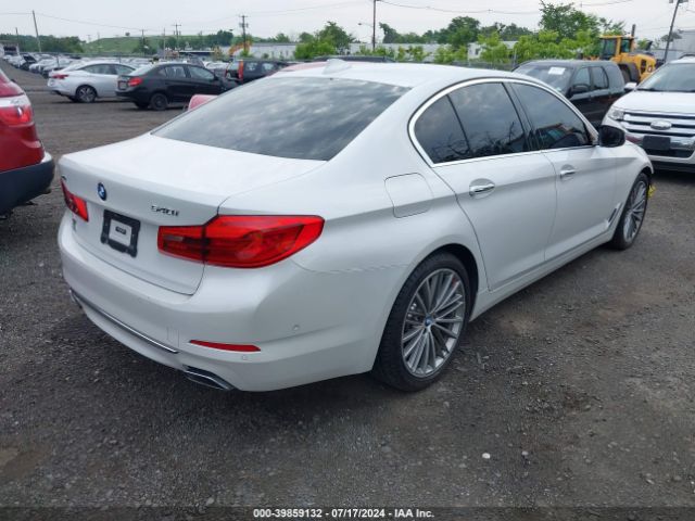 WBAJE7C38HG886931 BMW 540i Xdrive