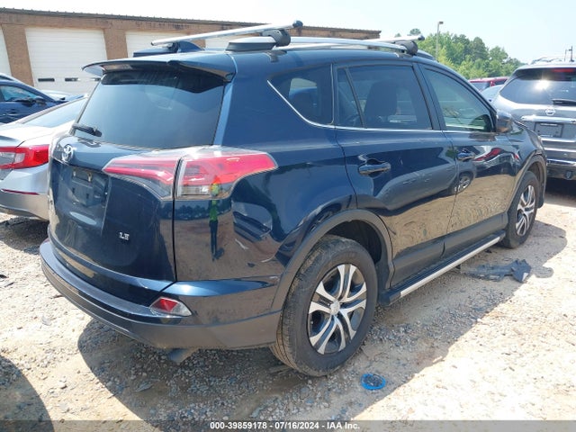 Toyota RAV4 LE 2018 JTMZFREV4JJ723621 Image 4