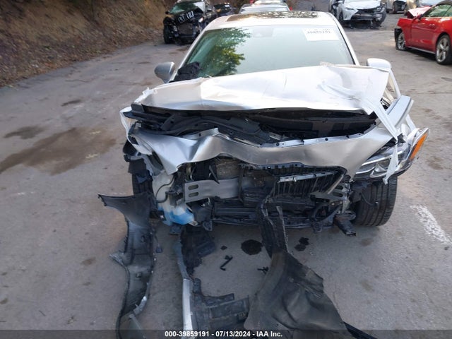 1G4ZS5SS8HU133313 Buick Lacrosse Premium
