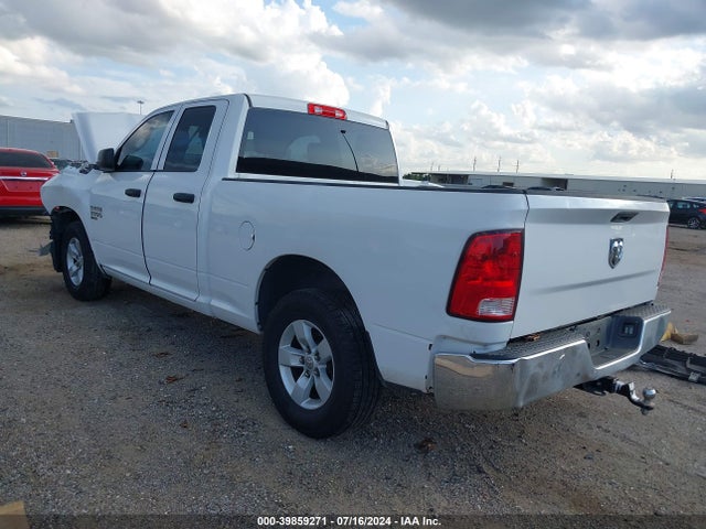 1C6RR6FG1LS127070 RAM 1500 Classic Tradesman Quad Cab 4x2 6'4 Box