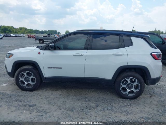 3C4NJDDB9NT162452 Jeep Compass Trailhawk 4x4
