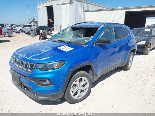 3C4NJDBNXRT119371 Jeep Compass Latitude 4x4