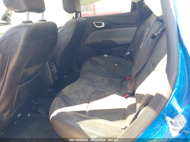 3C4NJDBNXRT119371 Jeep Compass Latitude 4x4