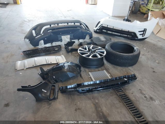 SALRHBBV1HA024617 Land Rover Discovery Hse Luxury
