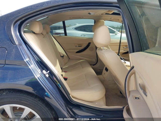 WBA8E1G56GNT36578 BMW 320i