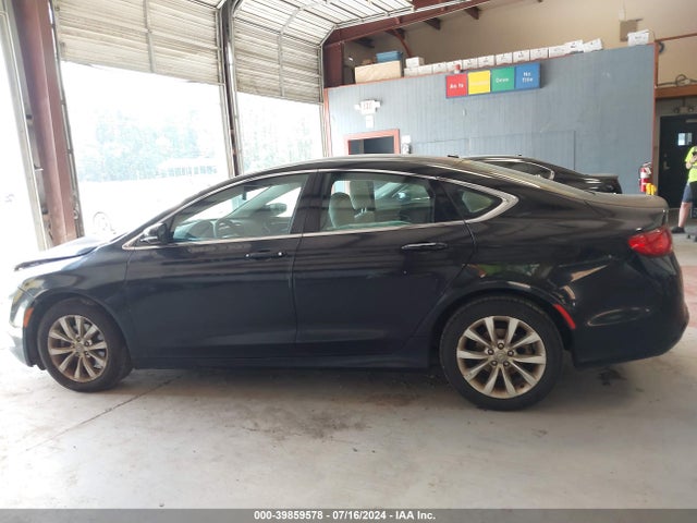 Chrysler 200 C 2015 1C3CCCCBXFN576780 Image 14