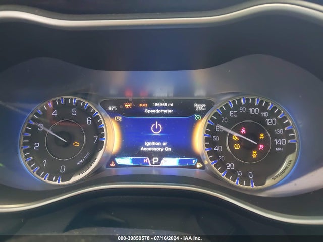 1C3CCCCBXFN576780 Chrysler 200 C