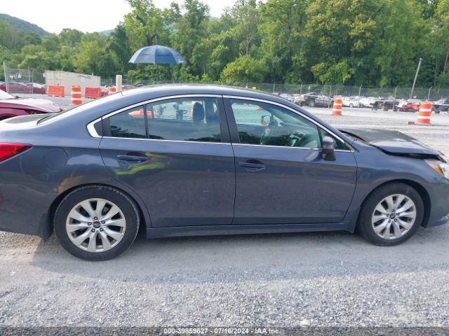 4S3BNAF68F3053810 Subaru Legacy 2.5i Premium