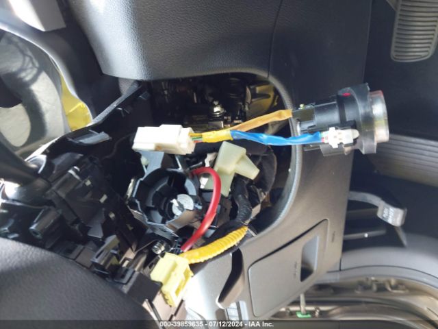 5XXGT4L36GG010611 KIA Optima Lx