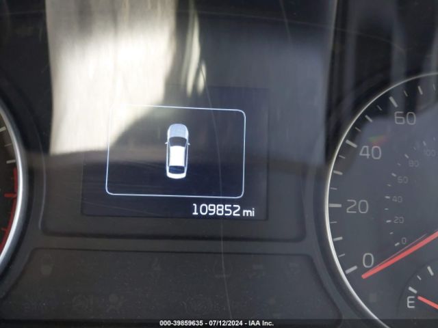 5XXGT4L36GG010611 KIA Optima Lx