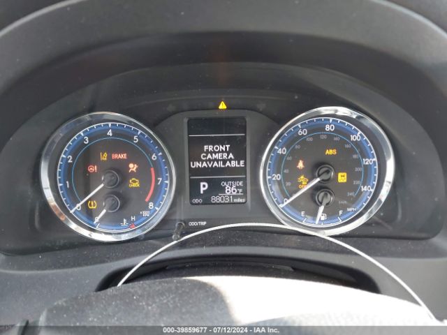 2T1BURHE5KC185012 Toyota COROLLA LE