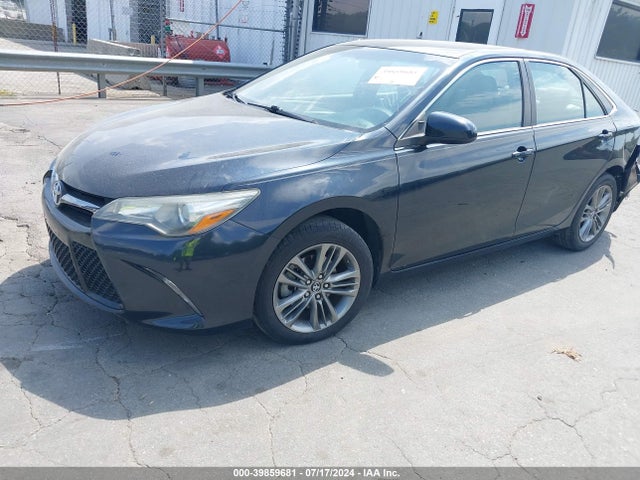 Toyota CAMRY SE 2015 4T1BF1FK9FU883583 Image 2