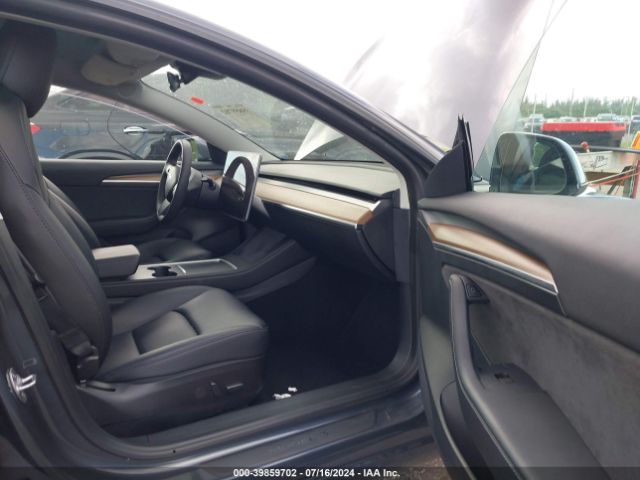 5YJ3E1EA7NF330443 Tesla Model 3 Rear-wheel Drive