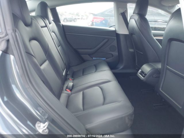 5YJ3E1EA7NF330443 Tesla Model 3 Rear-wheel Drive