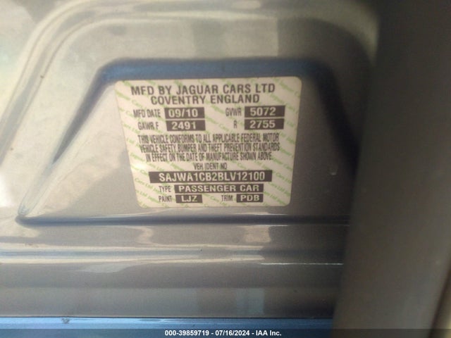 2011 JAGUAR XJ SAJWA1CB2BLV12100 Photo 8