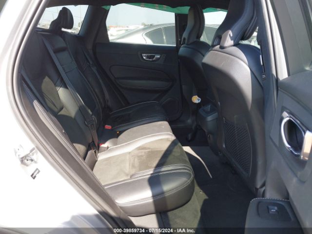LYVA22RM0KB239442 Volvo Xc60 T6 R-design