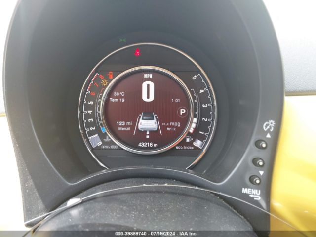 3C3CFFDR0FT576565 Fiat 500c Pop