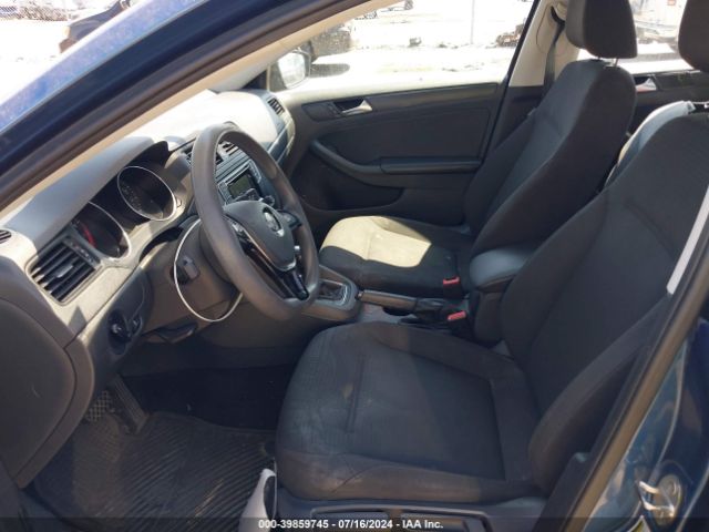 3VW267AJ4GM377880 Volkswagen Jetta 1.4t S