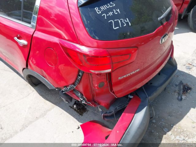 KNDPCCAC9F7712734 KIA Sportage Ex