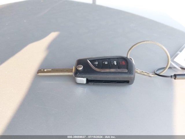 Toyota COROLLA LE 2022 5YFEPMAE6NP375360 Image 11