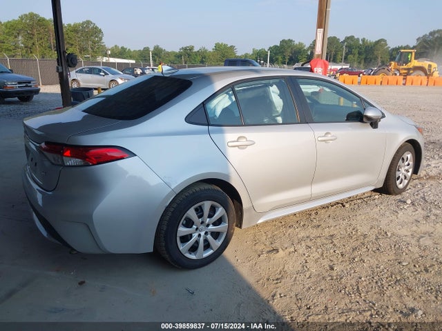 Toyota COROLLA LE 2022 5YFEPMAE6NP375360 Image 4