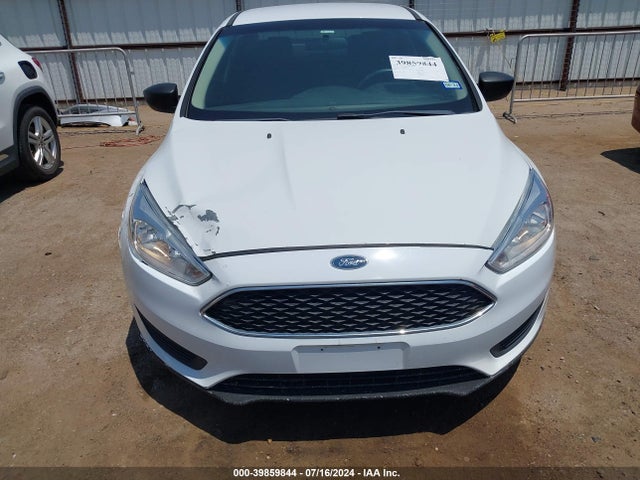 Ford FOCUS S 2017 1FADP3E28HL231916 Image 12
