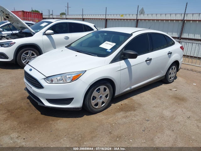 Ford FOCUS S 2017 1FADP3E28HL231916 Image 2