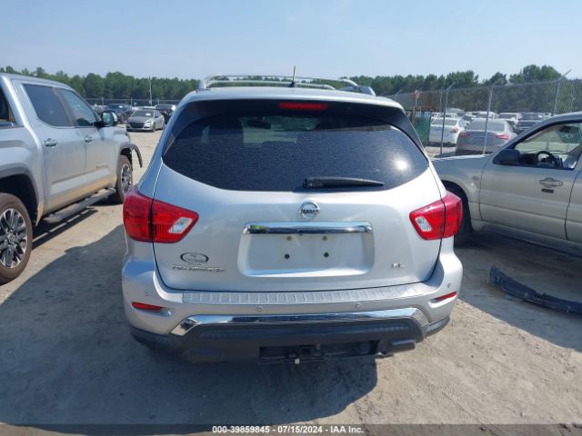 5N1DR2MN7JC650576 Nissan Pathfinder Sl