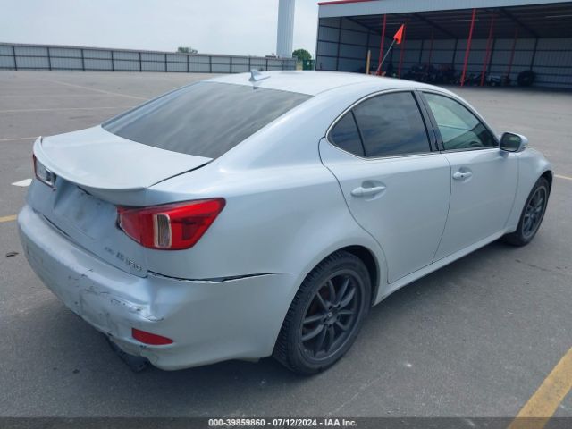 2011 LEXUS IS 350 JTHCE5C2XB5000830 Photo 3