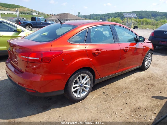 Ford FOCUS SE 2018 1FADP3F25JL257877 Image 4