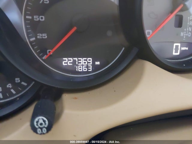 2011 PORSCHE CAYENNE WP1AB2A28BLA52082 Photo 6