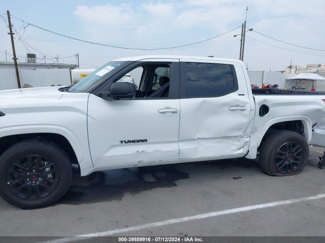 5TFLA5DB5RX166070 Toyota Tundra Sr5