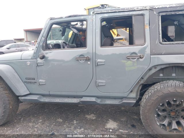 1C4BJWDG3FL733683 Jeep Wrangler Unlimited Sport