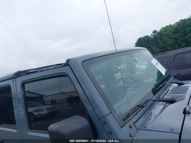 1C4BJWDG3FL733683 Jeep Wrangler Unlimited Sport