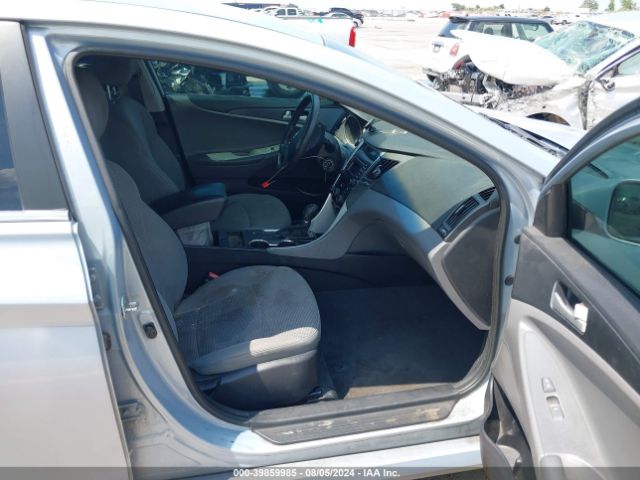 5NPEB4AC3EH814038 Hyundai SONATA GLS