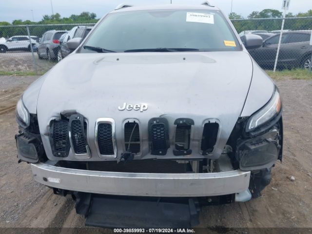 1C4PJLLB5JD520151 Jeep Cherokee Latitude Plus Fwd