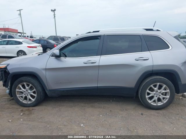 1C4PJLLB5JD520151 Jeep Cherokee Latitude Plus Fwd
