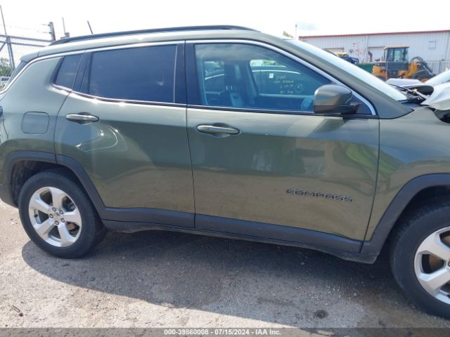 3C4NJCBB2HT661417 Jeep New Compass Latitude Fwd