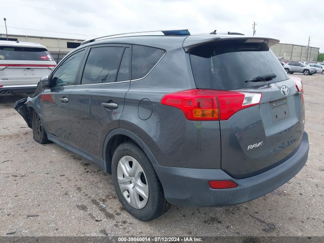Toyota RAV4 LE 2015 JTMZFREV5FD076944 Image 3