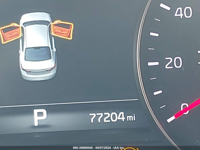 KIA Cadenza Limited 2018 KNALC4J18J5099591 Image 15