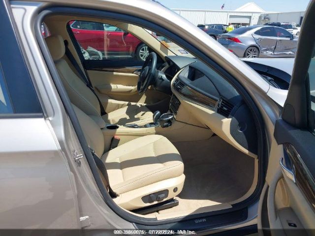 WBAVM1C57FVW58205 BMW X1 Sdrive28i