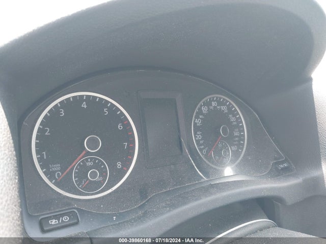 WVGBV7AX9FW568098 Volkswagen Tiguan Sel