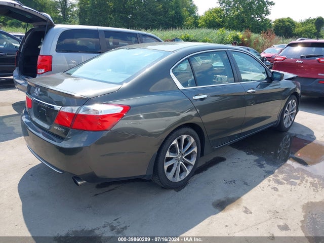 Honda Accord Sport 2015 1HGCR2F50FA117003 Image 4
